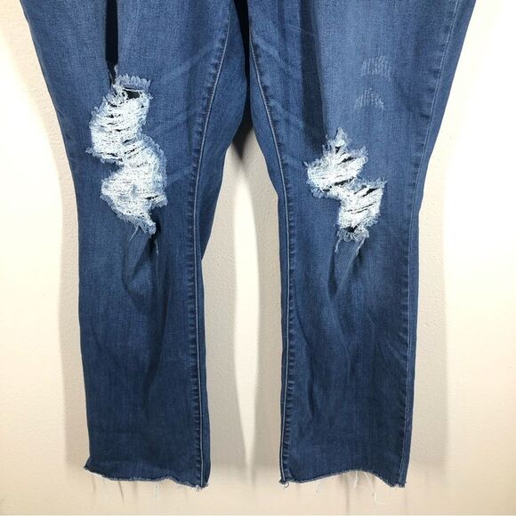 Judy Blue Distressed Straight Fit Jeans Stretch Plus Size 22 JB82362 - Picture 3 of 9